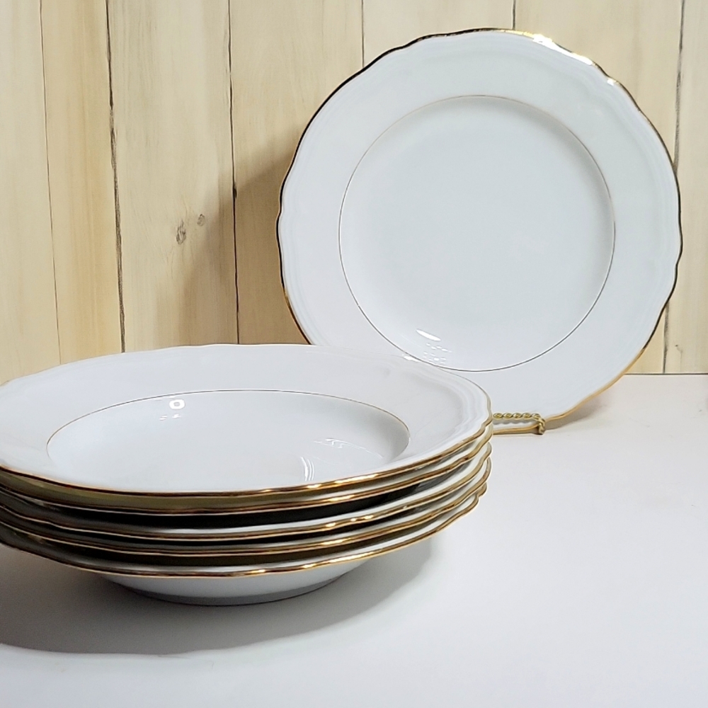 Vintage Seltmann Weiden Marie Luise Bayr. Ostmark. 6 soup bowls, 9.5"